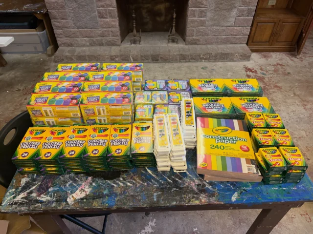 Thank you so much to @crayola for the incredibly generous donation of art supplies!